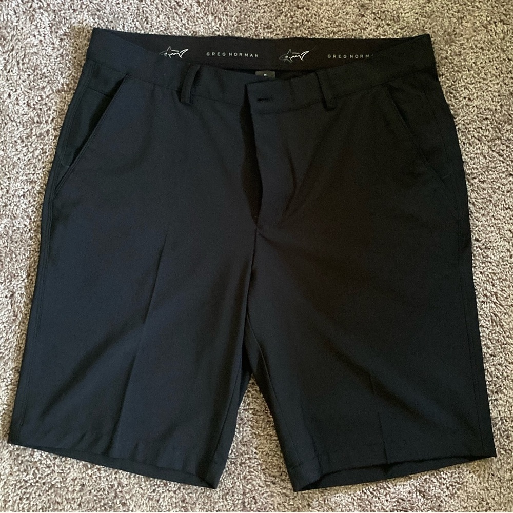 Greg Norman Mens Black Golf Shorts Sz 34